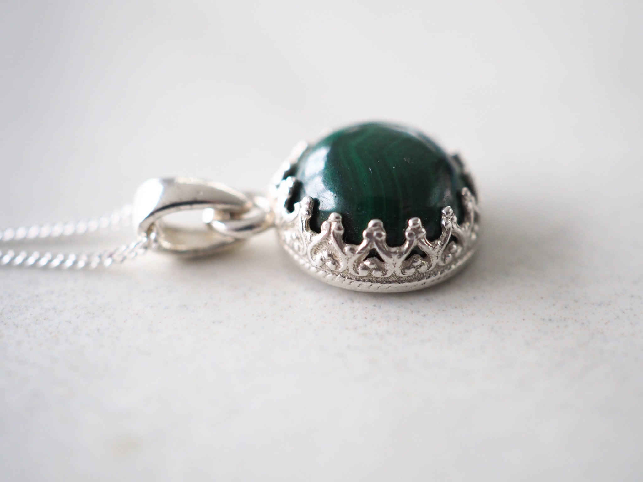 Sterling silver malachite necklace discount